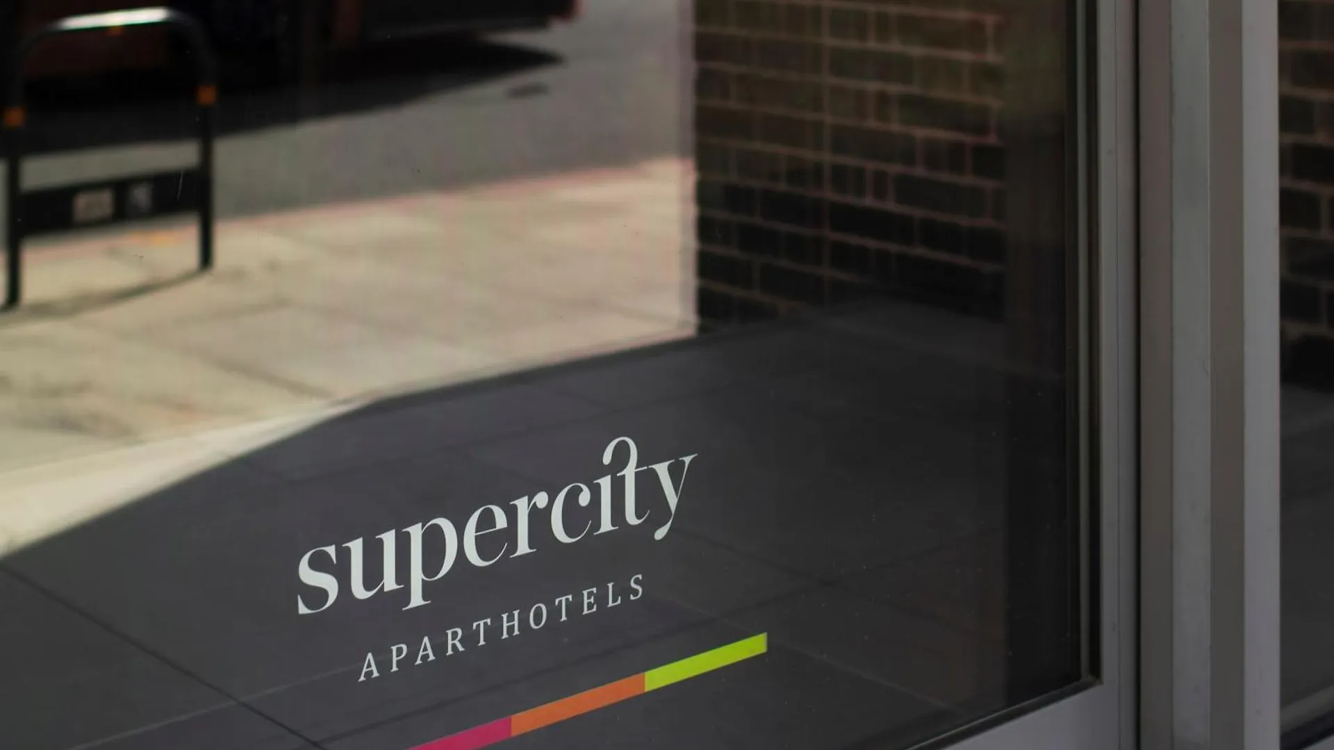 Forth House By Supercity Aparthotels Edinburgh Apartment