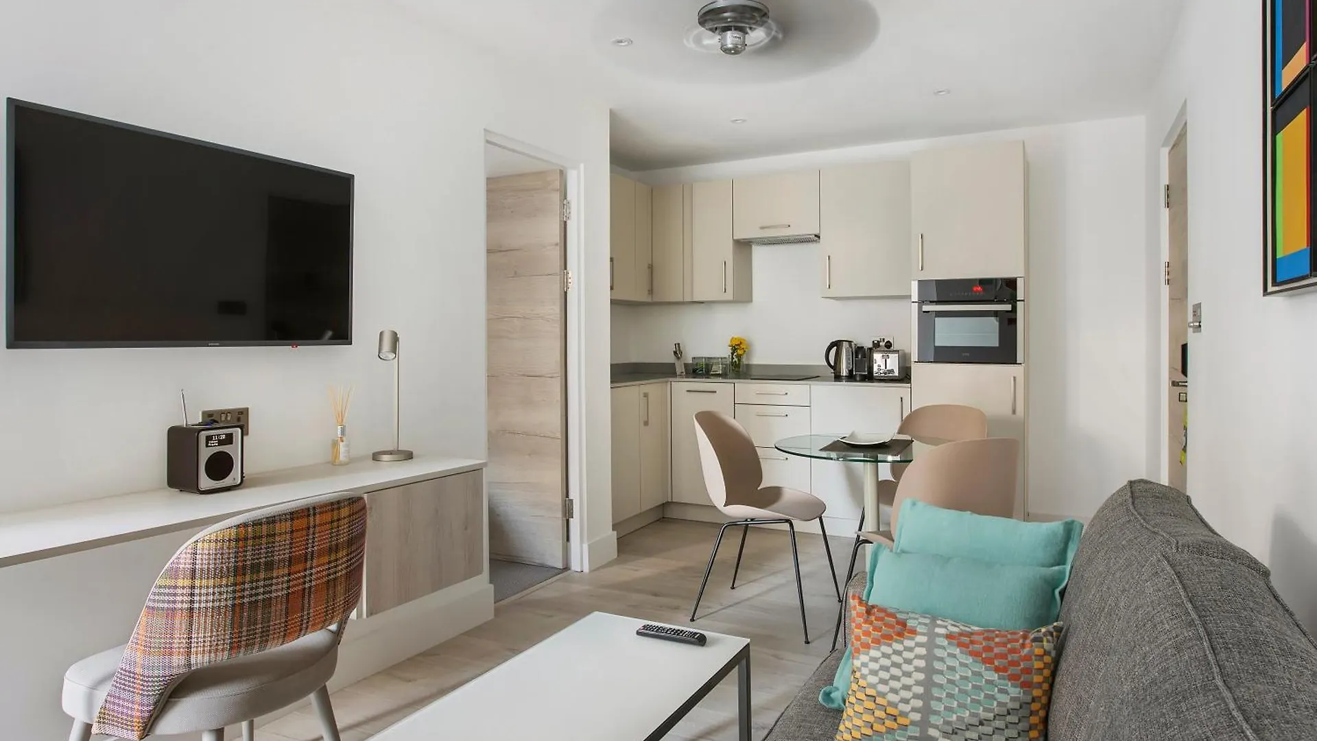 Apartment Forth House By Supercity Aparthotels Edinburgh Großbritannien